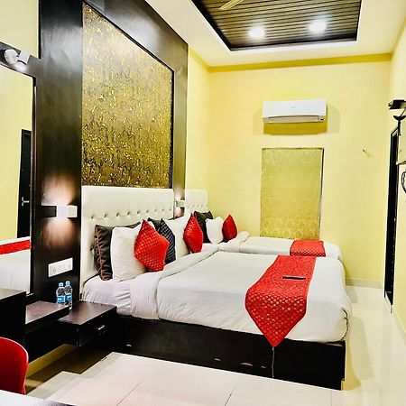 Hotel Grand Bhagwat, أُودايبور المظهر الخارجي الصورة