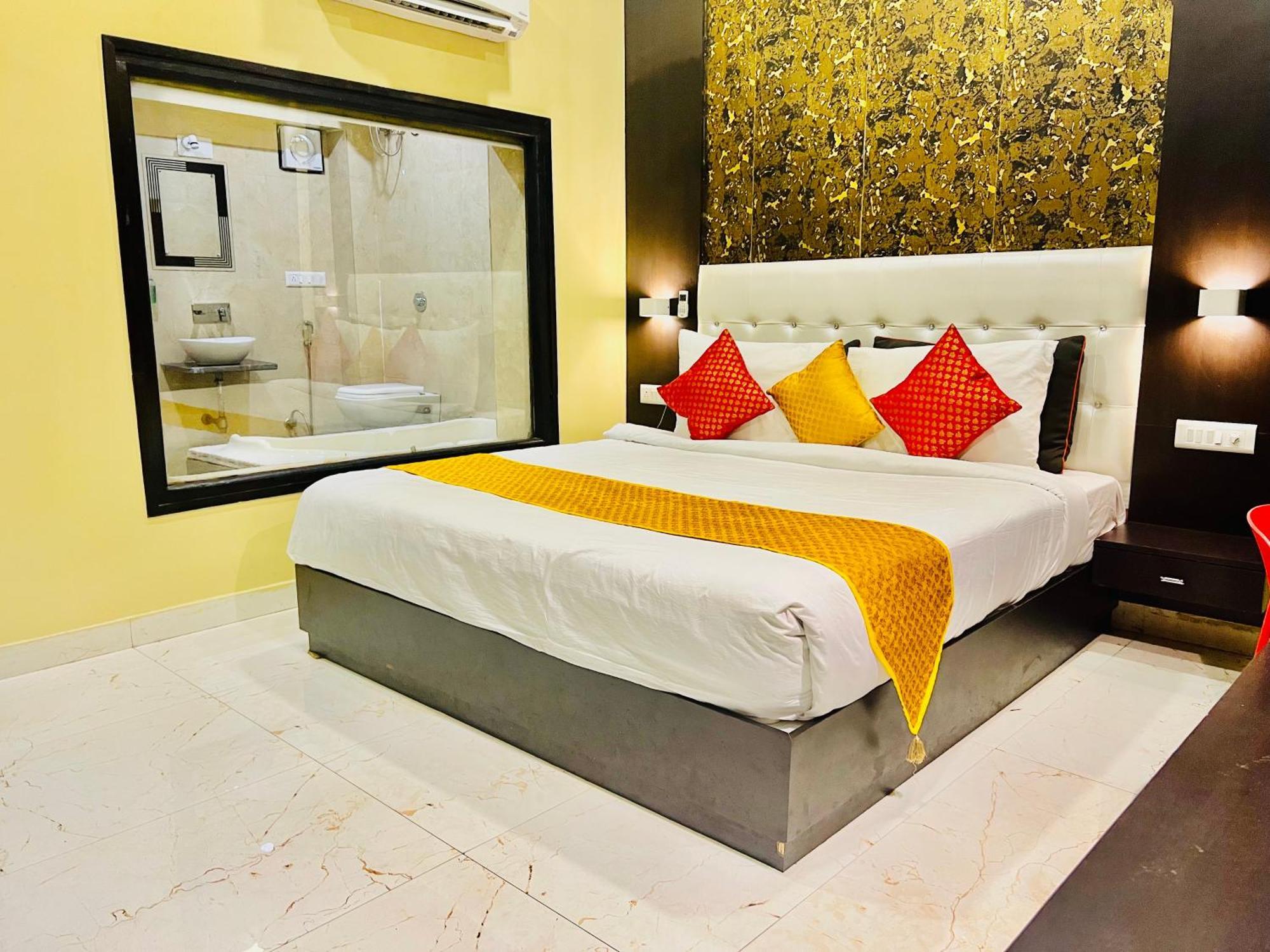 Hotel Grand Bhagwat, أُودايبور المظهر الخارجي الصورة