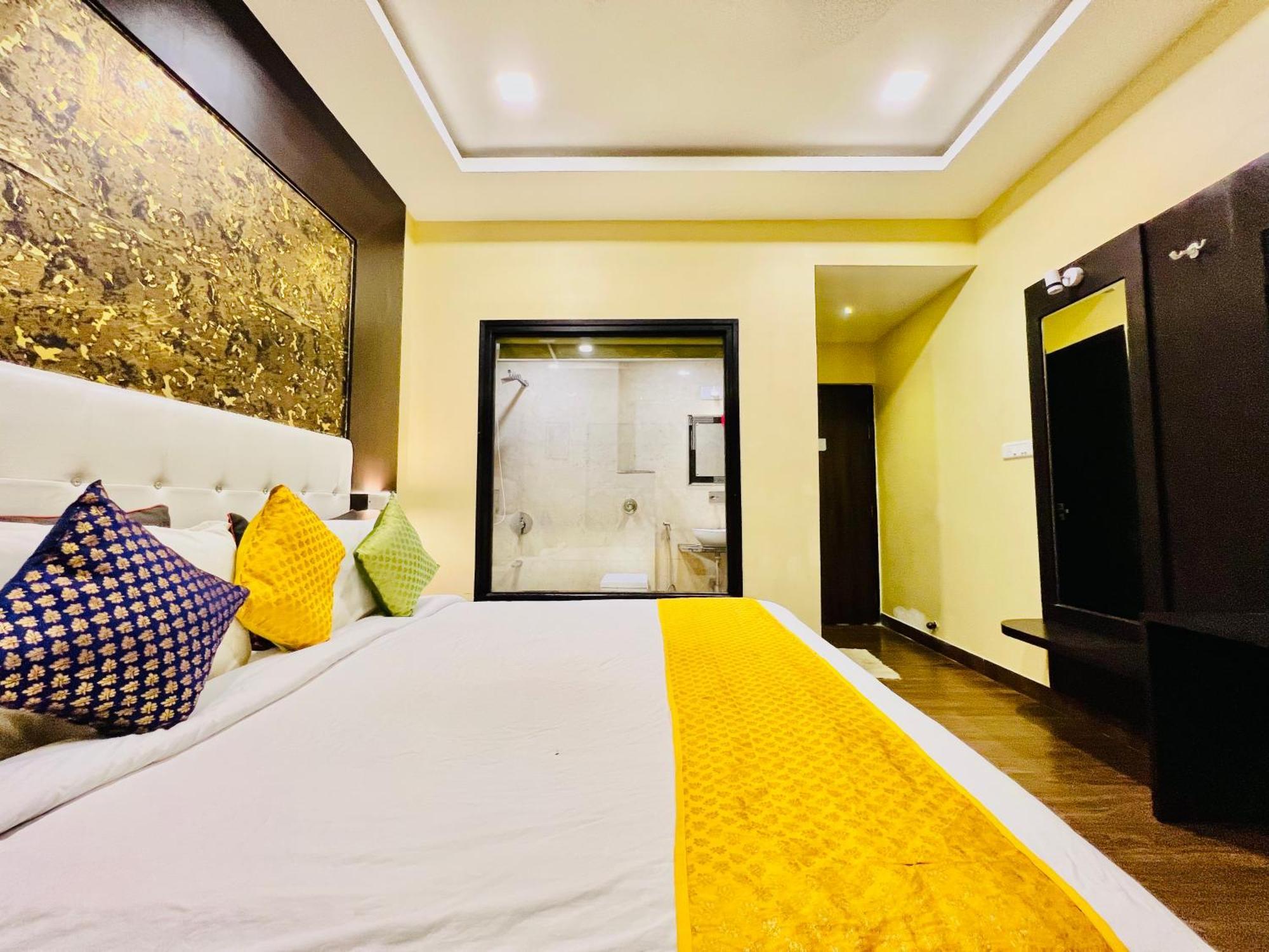 Hotel Grand Bhagwat, أُودايبور المظهر الخارجي الصورة