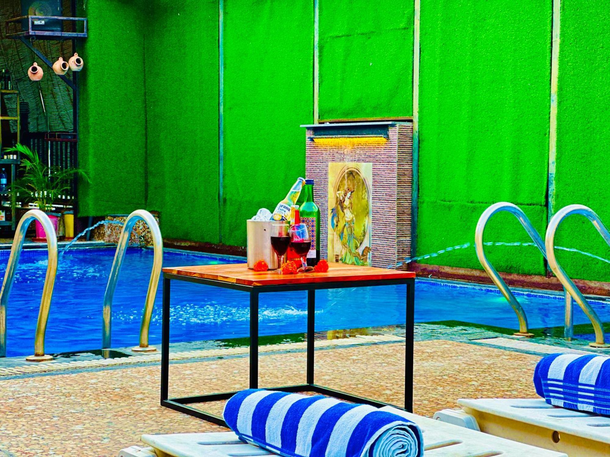 Hotel Grand Bhagwat, أُودايبور المظهر الخارجي الصورة