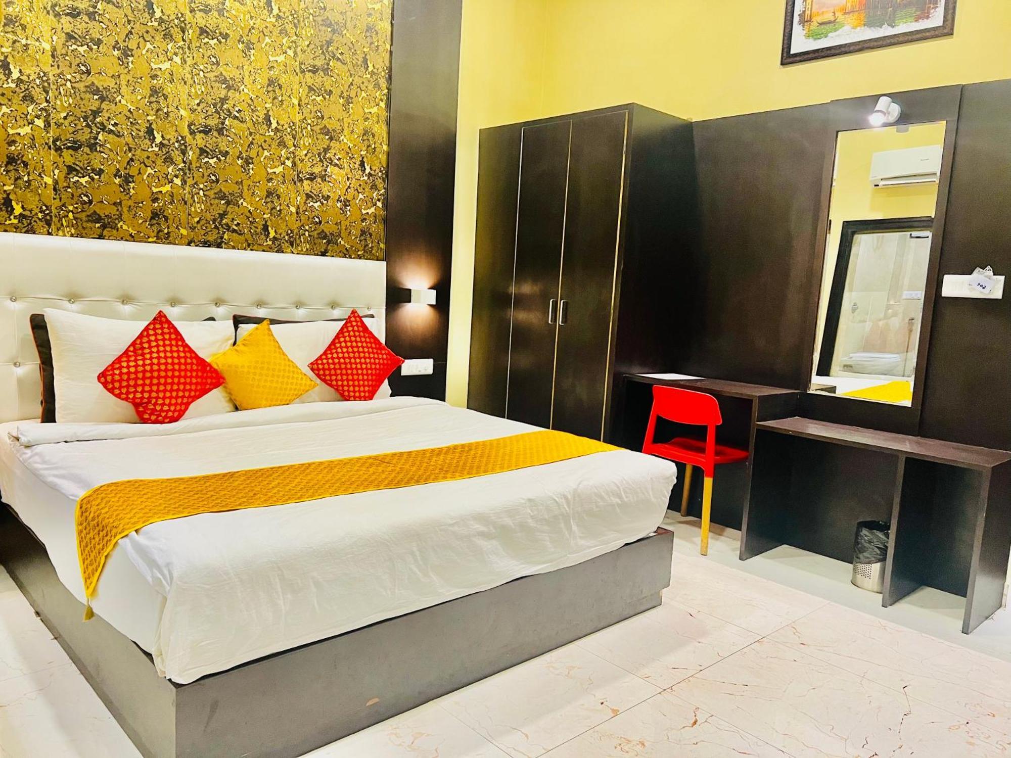 Hotel Grand Bhagwat, أُودايبور المظهر الخارجي الصورة