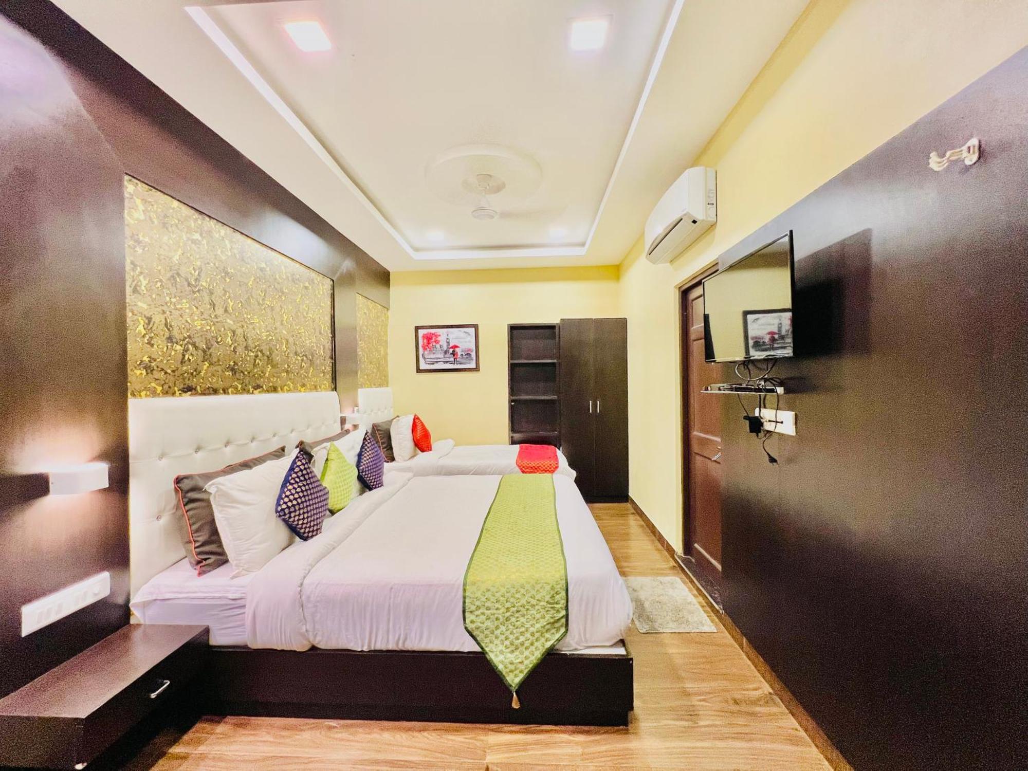 Hotel Grand Bhagwat, أُودايبور المظهر الخارجي الصورة